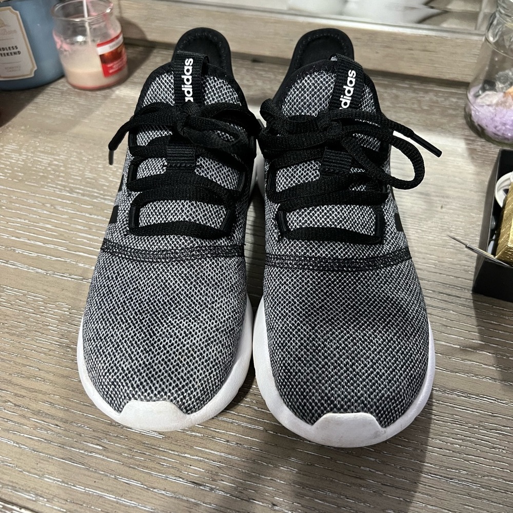 Adidas cloud foam sneakers